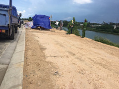 Phát hiện thi thể nam thanh niên lõa thể trôi trên sông ở Quảng Trị