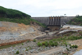 Huế hạn hán chưa từng có hơn 20 năm qua dù đang mùa mưa lũ