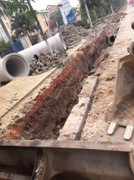 Va đầu vào khối bê tông khi đào ống nước, nam công nhân tử nạn