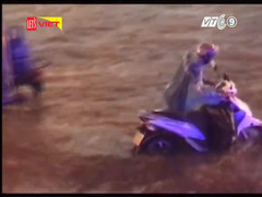 Đầu tư hơn 8.000 tỷ đồng, Hà Nội ngập vẫn hoàn ngập