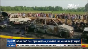 Hôi dầu từ xe bồn gặp nạn, hơn 140 người chết cháy