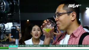 Nhật Bản phát minh máy xay hoa quả 'nhảy múa' theo nhạc