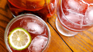 Người mắc sốt xuất huyết không nên ăn những thực phẩm này?