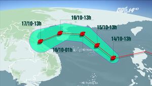 Bão 11 mạnh trên biển, suy yếu dần khi vào bờ biển miền Trung
