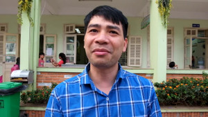 Phạt trẻ uống nước giặt giẻ lau bảng: 'Sản phẩm lỗi' của trường sư phạm