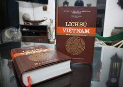 GS Nguyễn Minh Thuyết: Không chờ SGK mới,​ nên bổ sung để dạy ngay về cuộc chiến chống quân TQ xâm lược