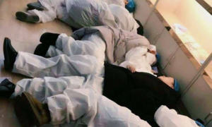 Những hình ảnh xúc động về cuộc chiến với virus ‘chết chóc’ của các bác sĩ Vũ Hán