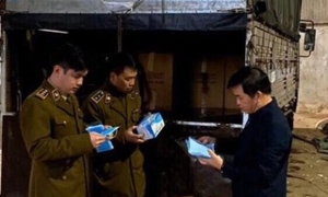 Vận chuyển lậu hơn 300.000 khẩu trang từ Bắc Ninh lên biên giới