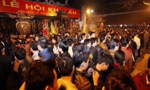 Dừng lễ hội Khai ấn đền Trần, Côn Sơn - Kiếp Bạc để ngăn đại dịch corona