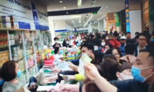 Bộ Công Thương: Hà Nội không còn tình trạng tranh nhau mua khẩu trang 