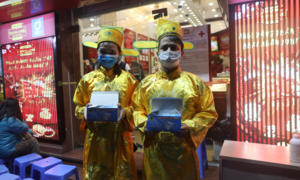 Những hình ảnh chưa từng có trong ngày vía Thần Tài 2020