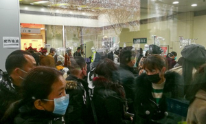 Trung Quốc xác nhận 'cần khẩn cấp' thiết bị bảo hộ y tế khi dịch cúm corona lan rộng