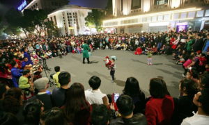 Hà Nội tạm dừng hoạt động phố đi bộ hồ Gươm để phòng dịch corona