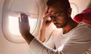 Chỗ nào trên máy bay ít nguy cơ lây nhiễm virus corona nhất?