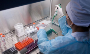 Ngành y tế Quảng Ninh lần đầu xét nghiệm mẫu bệnh phẩm nghi nhiễm virus corona