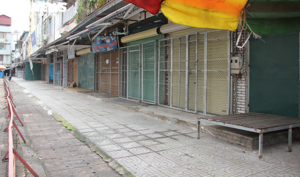 Ảnh: Hai chợ sầm uất nhất Móng Cái đóng cửa, gần 1.000 hộ ngừng kinh doanh