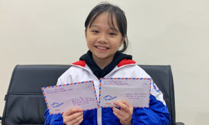 Học sinh lớp 4 tặng tiền lì xì mua khẩu trang, viết thư gửi Thủ tướng