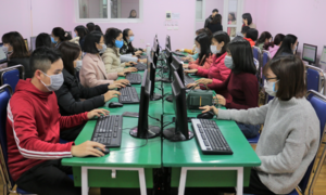 Phòng chống virus corona, nhiều trường giảng dạy trực tuyến, từ xa