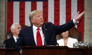 Khoe hàng loạt thành tựu kinh tế trong Thông điệp Liên bang có đủ giúp ông Trump đắc cử nhiệm kỳ 2?