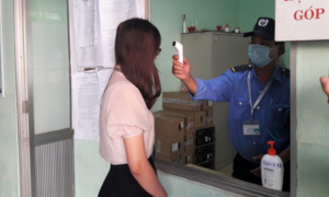 7.000 sinh viên Đà Nẵng ra vào ký túc xá phải đo thân nhiệt