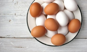 Bác tin ăn trứng gà luộc chữa được virus corona