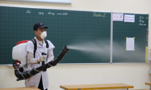Hà Nội phun khử khuẩn 3 lần, sẵn sàng đón học sinh trở lại trường