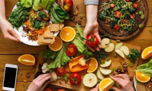 Tăng sức đề kháng cho cơ thể trong mùa dịch bằng cách nào?