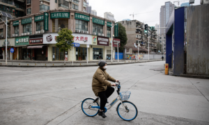 Trung Quốc có thể tử hình người cản trở nỗ lực chống dịch viêm phổi cấp