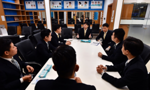 Hình ảnh ít biết trước khi chuyến bay đặc biệt của Vietnam Airlines cất cánh