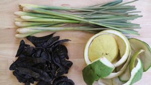 Đốt bồ kết, xông tinh dầu có diệt được virus corona? 