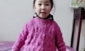 Con gái y tá ở Vũ Hán: 'Mẹ về nhà nhưng tự nhốt trong phòng, không thể chơi với cháu'