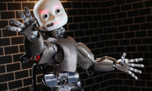 Video: Robot giao hàng đi lại trên đường phố Vũ Hán