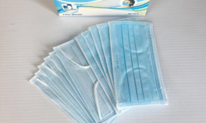 Bán khẩu trang giá 'trên trời', bị phạt 50 triệu đồng