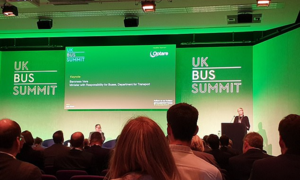 Lo sợ hội nghị hàng trăm người tham dự ở Anh lây lan virus Covid-19