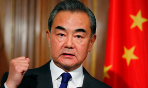 'Chưa thấy nước nào nỗ lực chống dịch Covid-19 toàn diện như Trung Quốc'