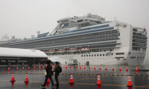 Nhật Bản xác nhận 70 ca COVID-19 mới trên tàu du lịch Diamond Princess
