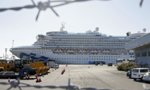 Những người hùng vô danh trên du thuyền bị cách ly ở Nhật Bản