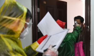 Hồ Bắc yêu cầu kiểm tra y tế với tất cả người ốm, sốt từ cách đây 1 tháng