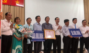 Chữa khỏi người mắc Covid-19, bệnh viện ở TP.HCM được thưởng tiền