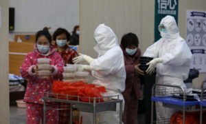 Vũ Hán yêu cầu cách ly 14 ngày đối với bệnh nhân Covid-19 xuất viện