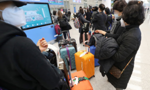 Lo ngại dịch Covid-19 lây lan, một loạt nước thắt chặt đi lại với du khách Hàn Quốc