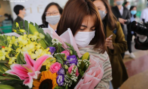 Bệnh nhân thứ 16 nhiễm Covid-19 tại Việt Nam xuất viện sáng nay