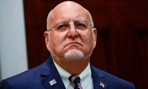 Giám đốc CDC Mỹ: Virus corona có thể lưu lại 2 tiếng trên đồ đồng và thép