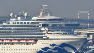 Thêm 2 người trên du thuyền Diamond Princess qua đời vì Covid-19