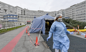 Italy tiếp tục là 'ổ dịch' Covid-19 lớn thứ 3 thế giới: 1.128 ca nhiễm, 29 người chết