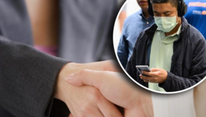 Ngừng hôn má, bắt tay: Covid-19 đang thay đổi thế giới thế nào?