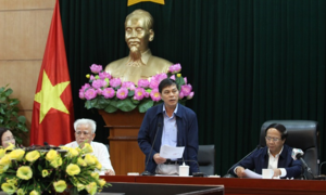 Mở rộng phạm vi cách ly với hơn 20 người cùng chuyến bay bệnh nhân nhiễm Covid-19