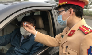 CSGT phải khai báo tình trạng sức khoẻ của mình và người thân