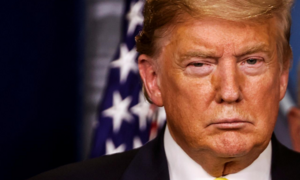 Nhà Trắng: Tổng thống Trump chưa cần xét nghiệm Covid-19