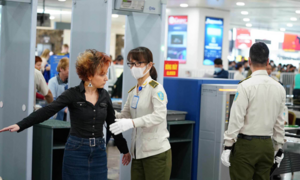 Việt Nam không bao giờ ‘thả nổi’ dịch Covid-19